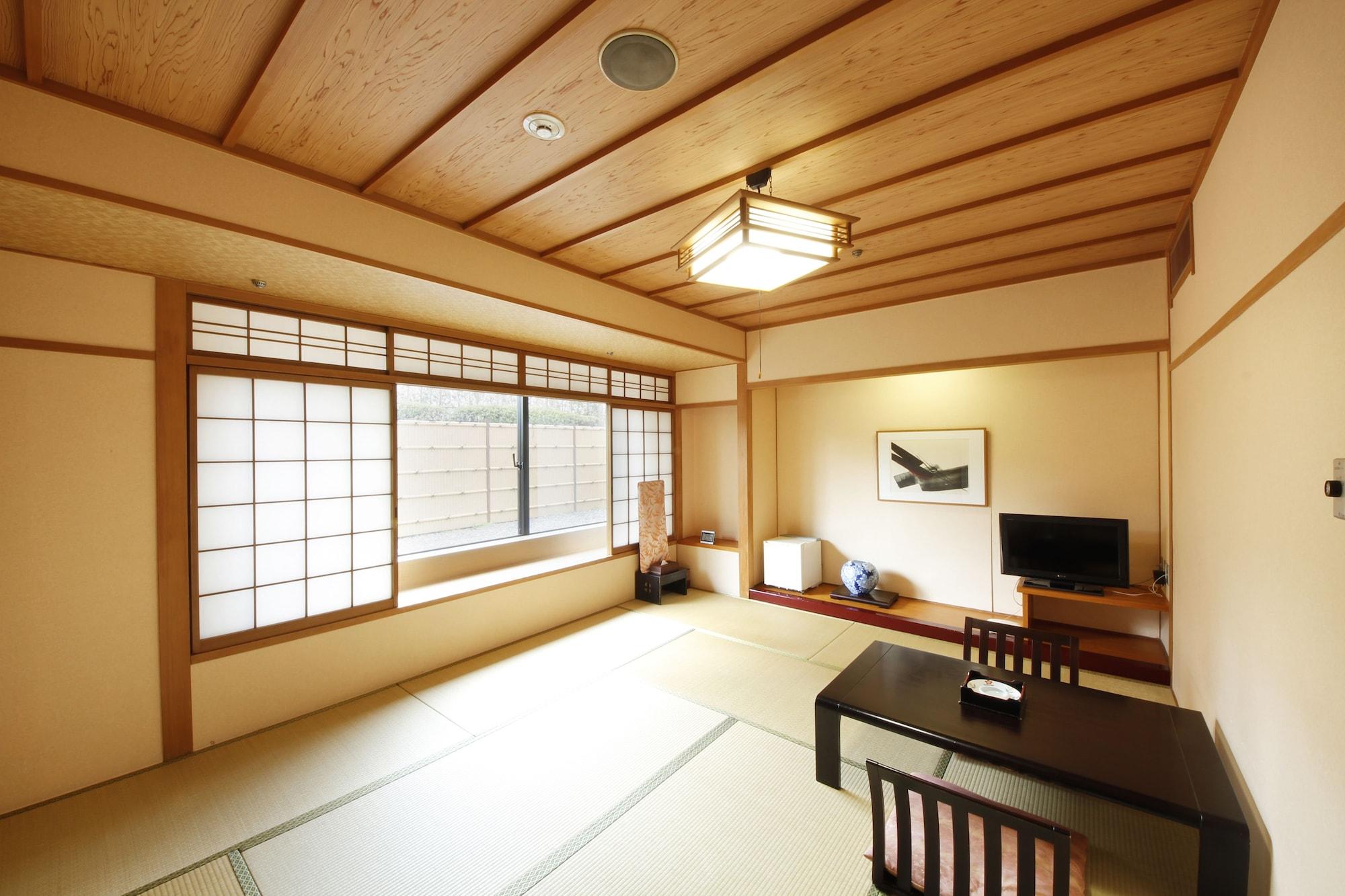 Hotel Hiroshima Garden Palace Экстерьер фото
